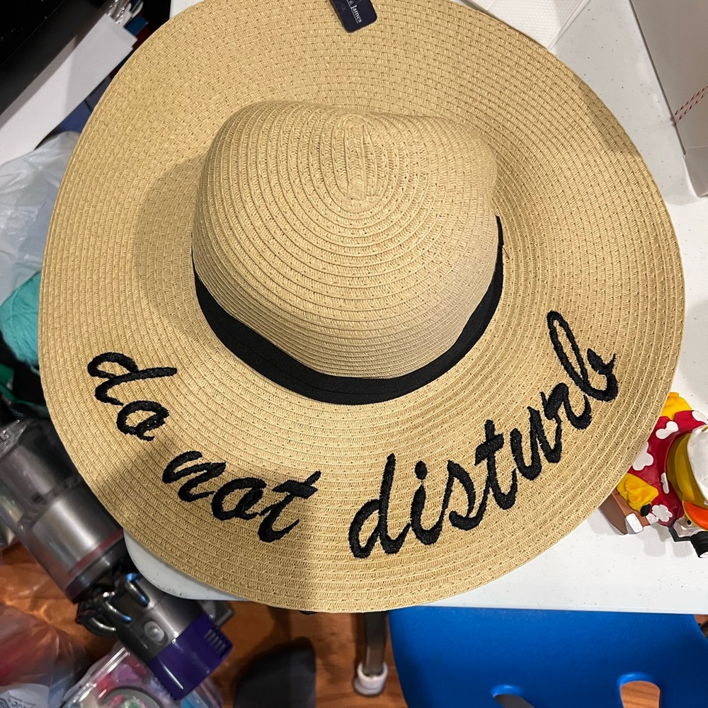NWT Kendall & James Tan Sun Hat “do not disturb”